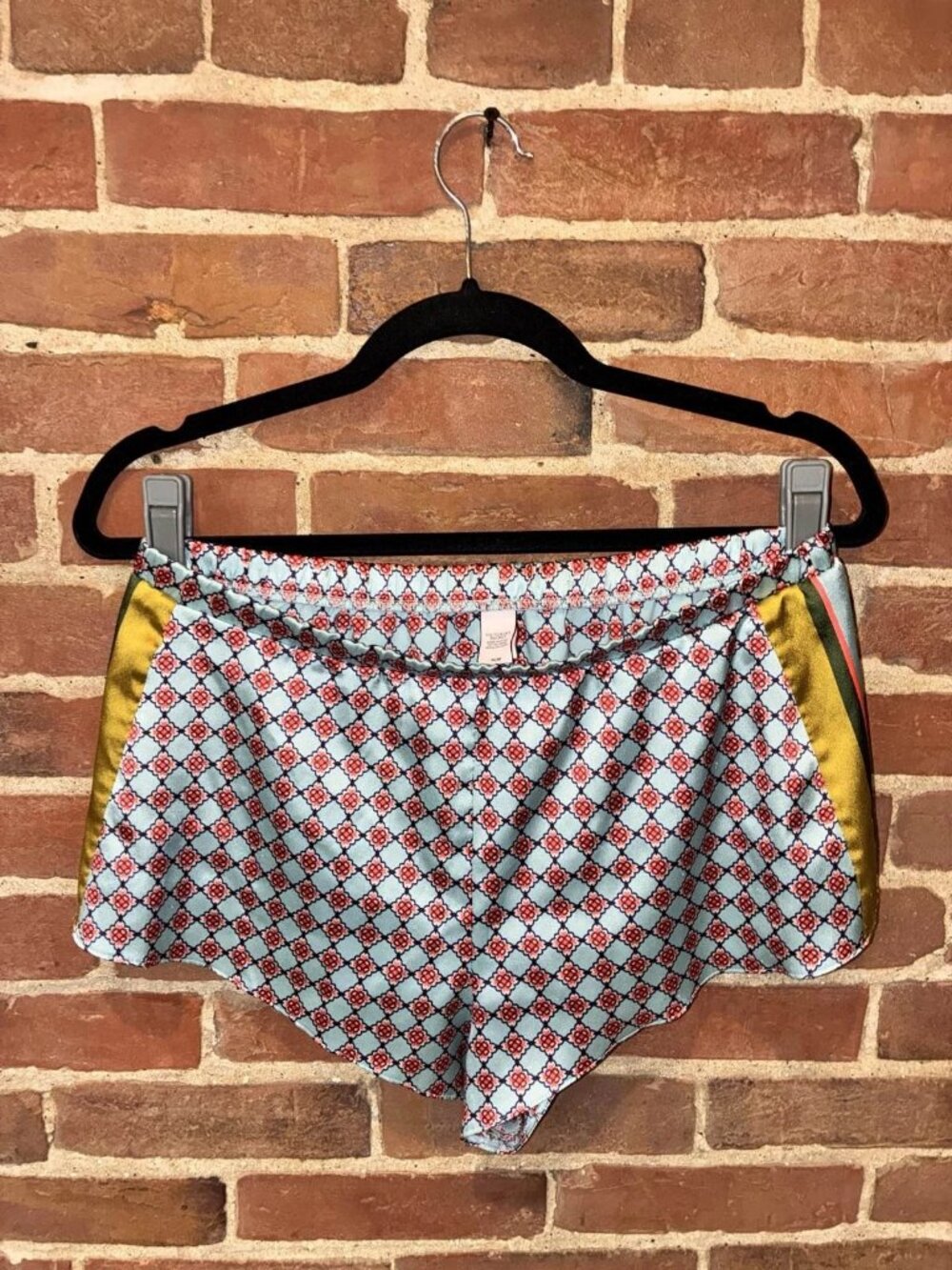Victoria's Secret Satin Pajama Shorts Blue Red Geometric Print M